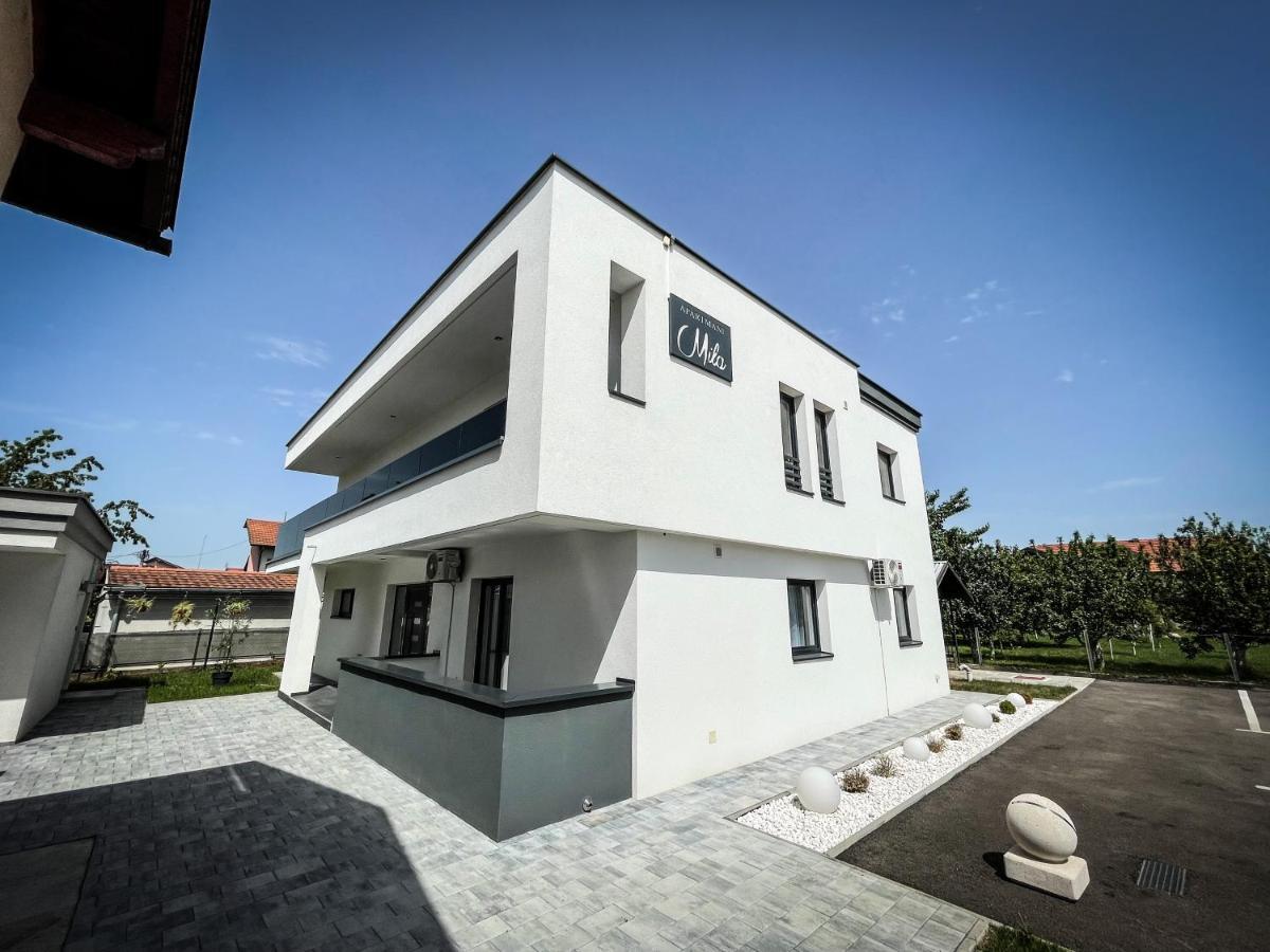 Apartmani Mila Лакташи Екстер'єр фото