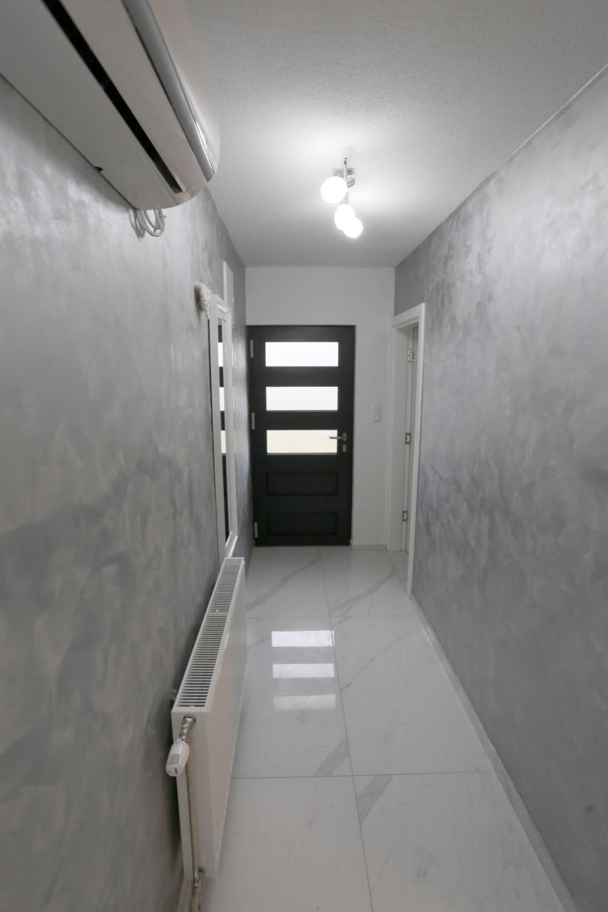 Apartmani Mila Лакташи Екстер'єр фото